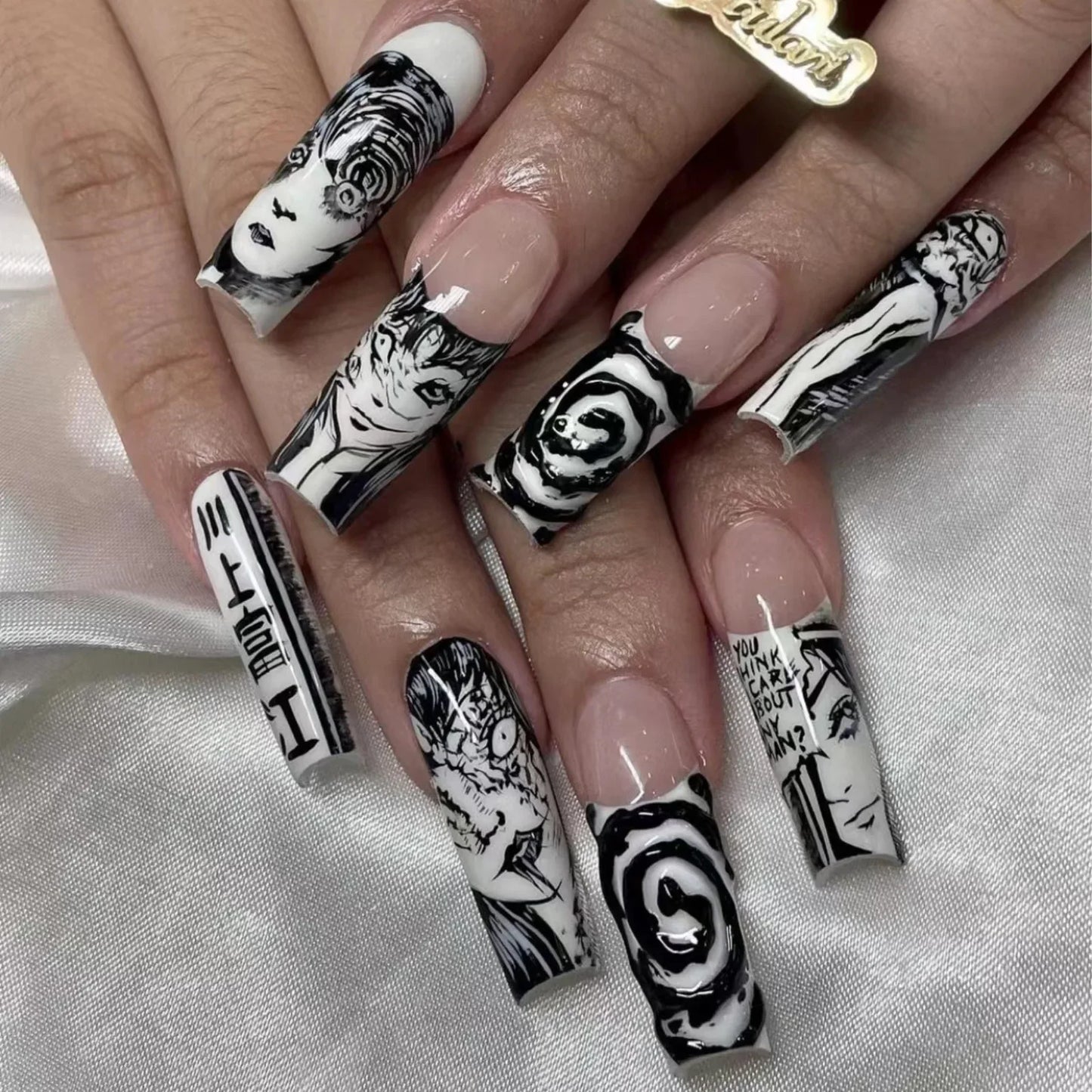 Horror Comic Press-On Nails – Glossy Black Almond Set with Japanese Anime Art