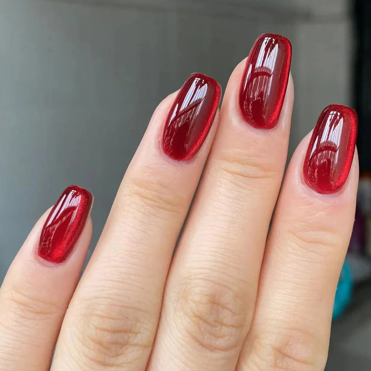Oval & Almond Press-On Nails – Elegant, Natural Styles for Everyday Wear